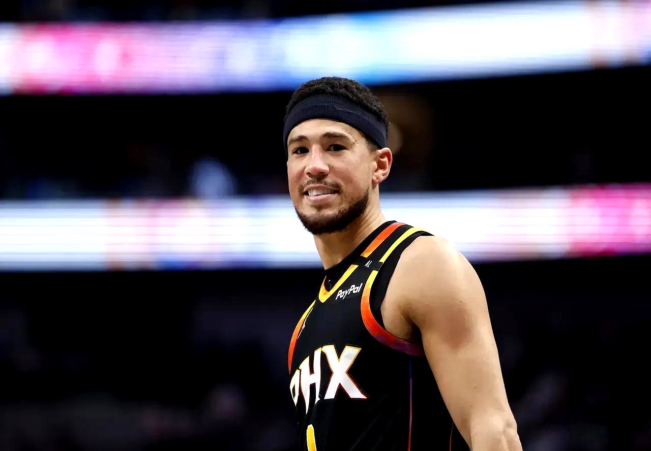 PG电子APP链接-国王逆转篮网B队，布克完成帽子戏法的简单介绍