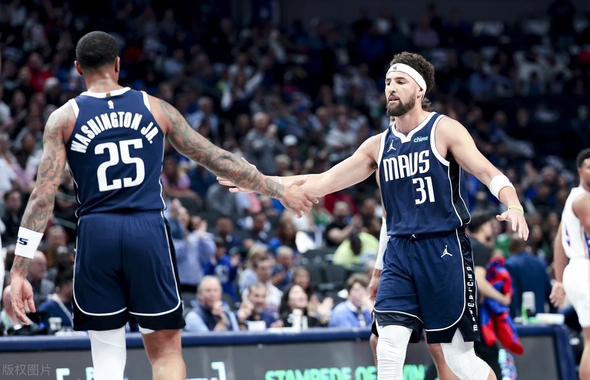 独行侠翻盘76人，戈贝尔爆发神勇