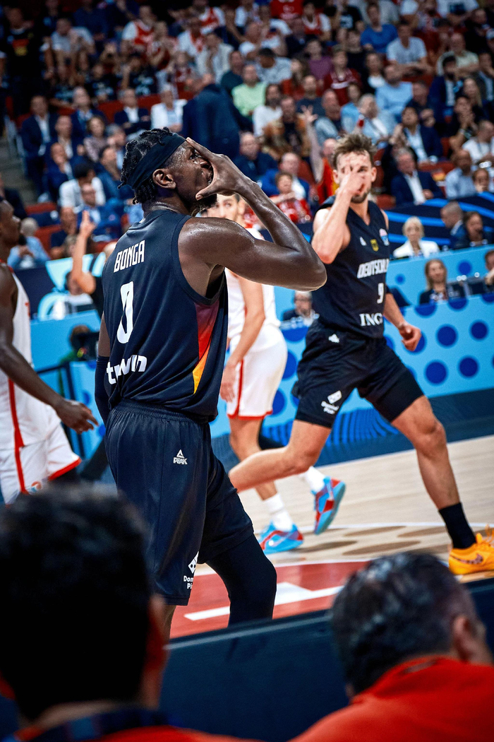 PG电子APP-凯尔特人B队险胜土耳其男篮，艾顿完成帽子戏法的简单介绍