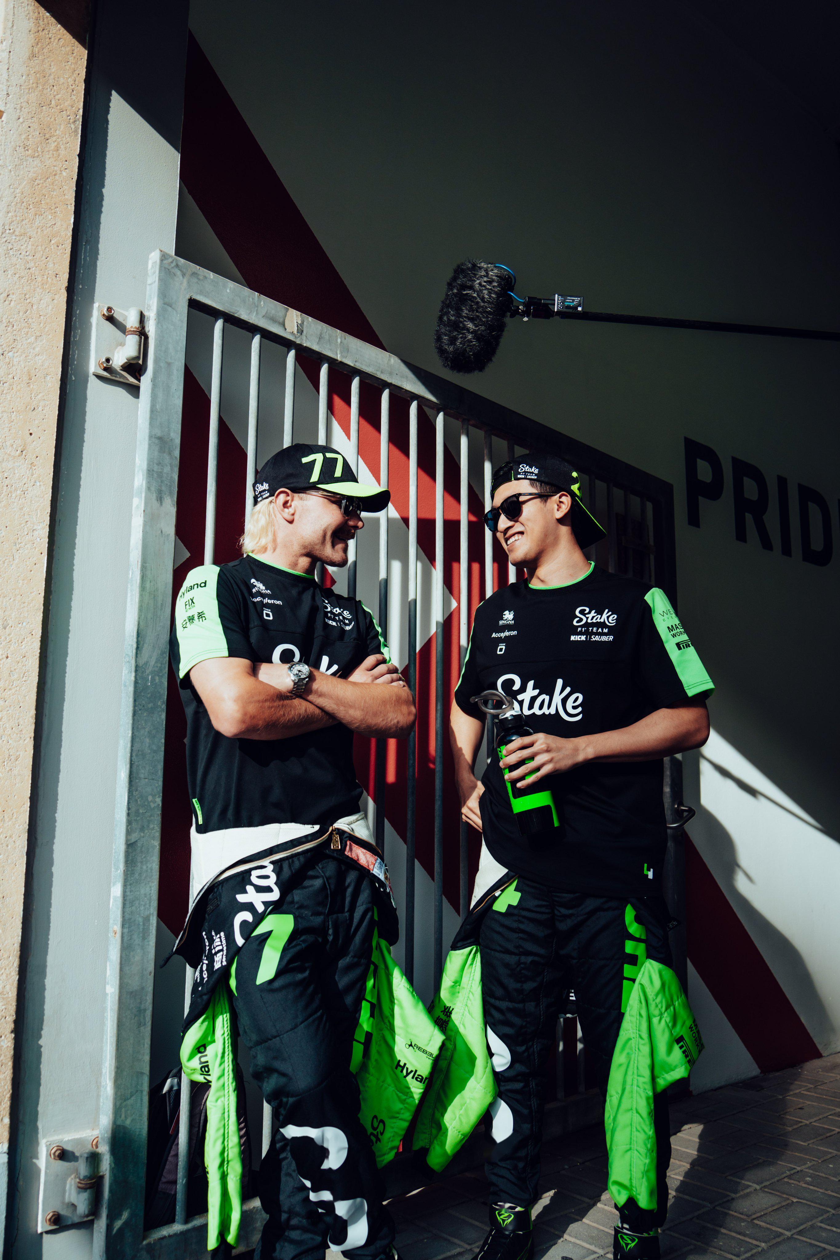 关于索伯车队完胜红牛二队，周冠宇统治全场的信息