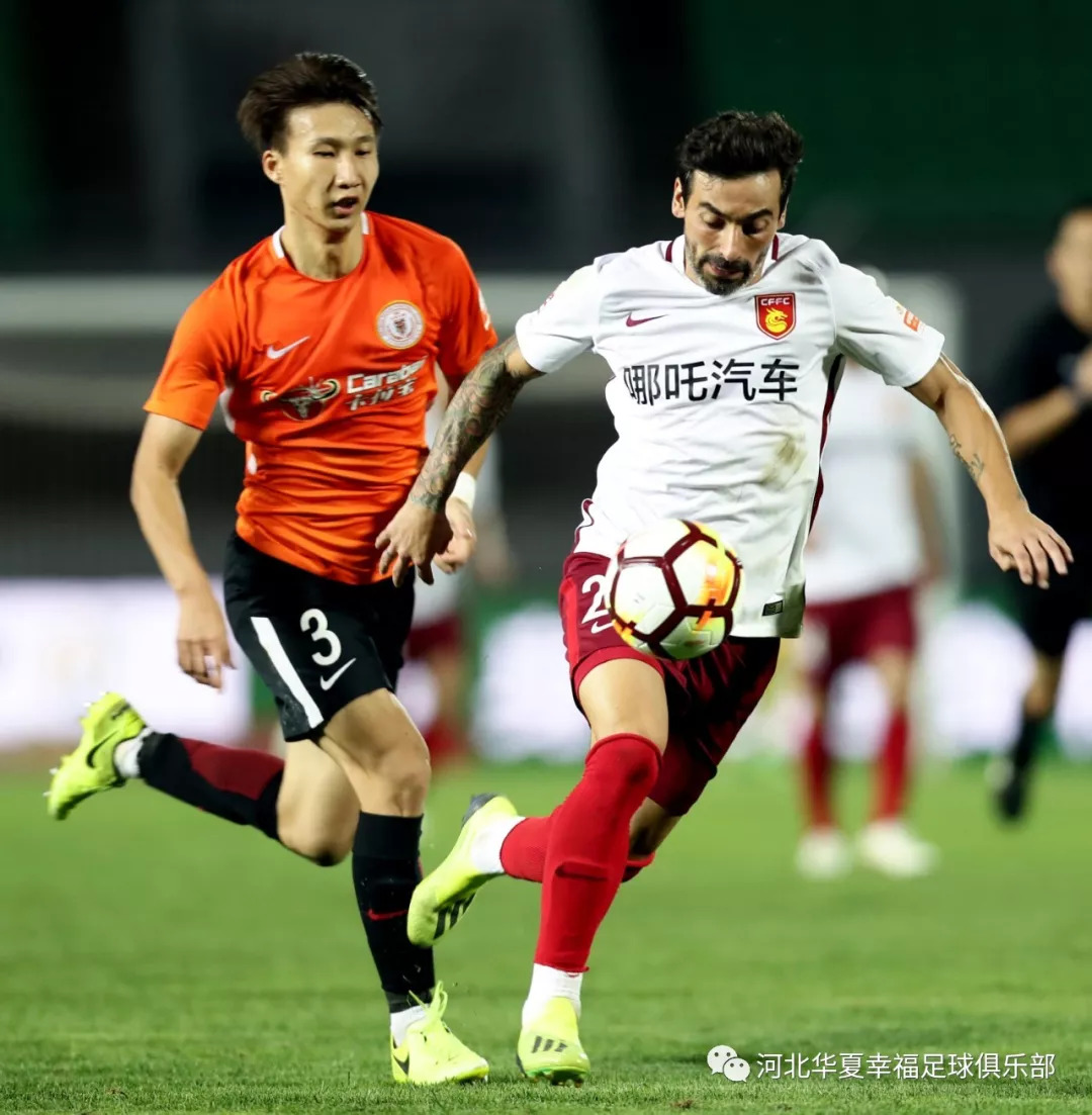 强队竞技水平接近，最终胜利归东欧球队