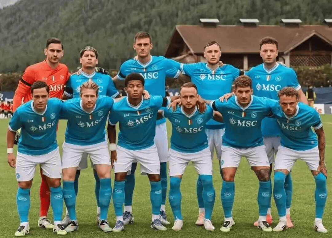 那不勒斯客场击败巴勒莫,争冠气势如虹的简单介绍 那不勒斯客场击败巴勒莫,争冠气势如虹的简单介绍