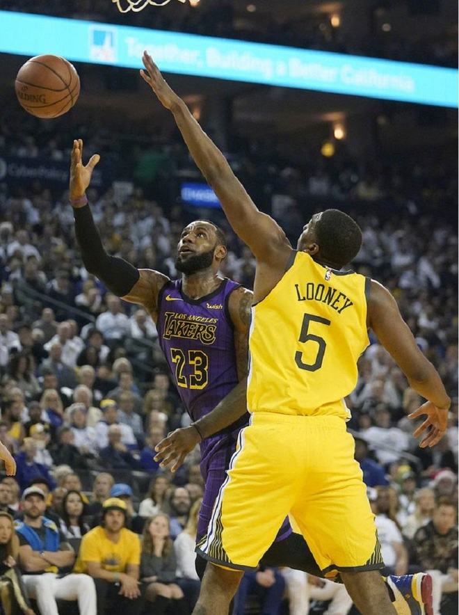 PG SOFT游戏-公牛队后场大放异彩，球队斗志昂扬备战的简单介绍