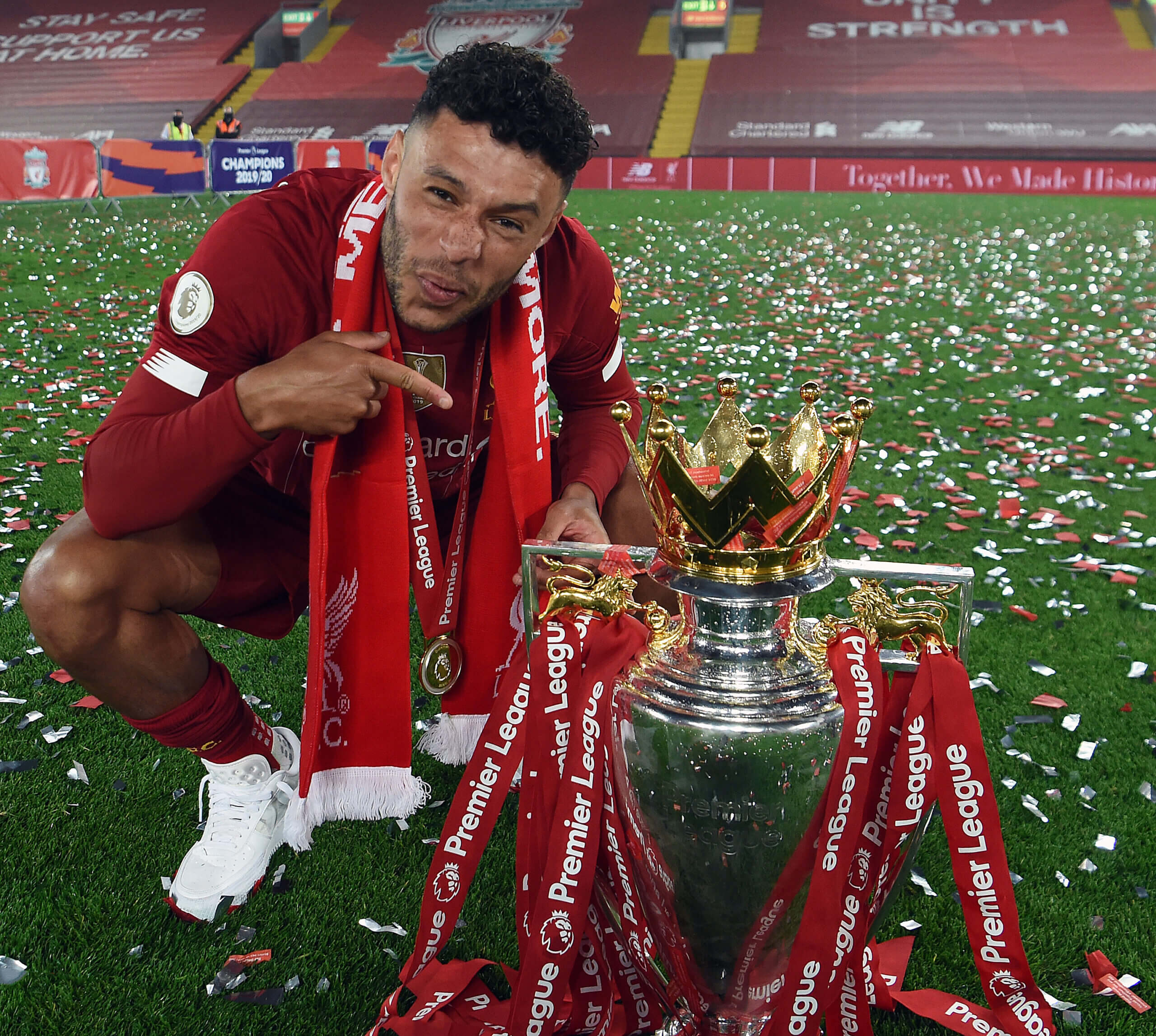 法国队取得关键胜利，夺取胜利晋级