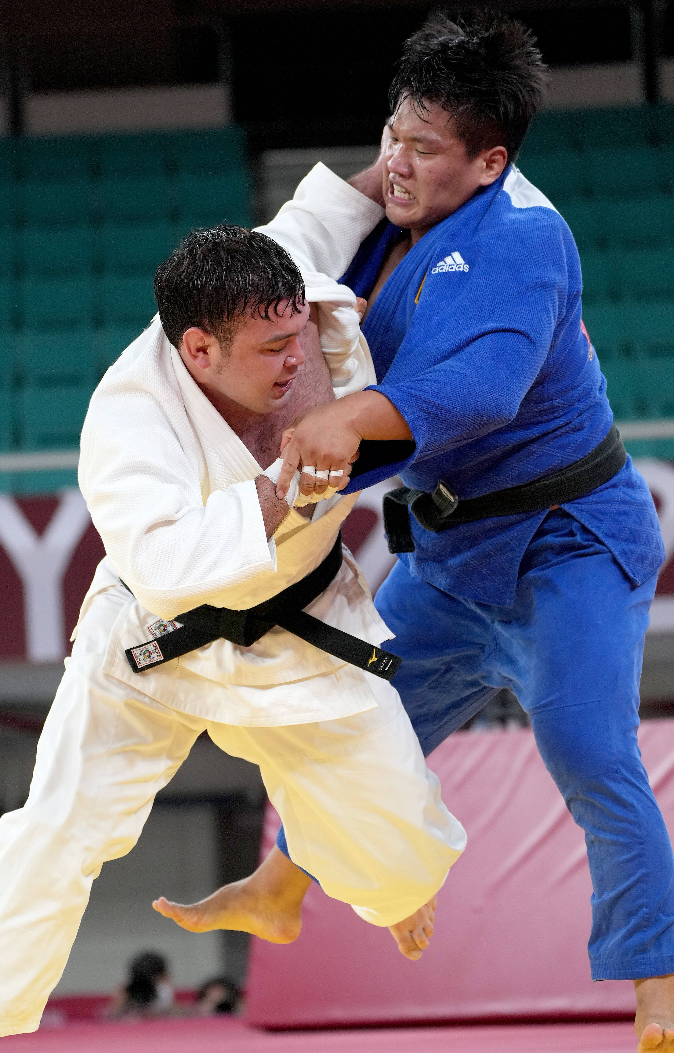 PG Soft Gaming-希腊运动员成功夺得柔道项目冠军