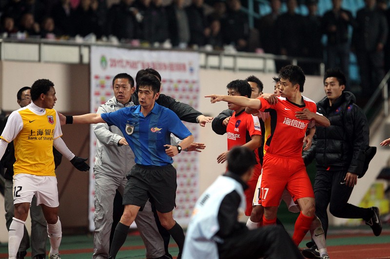 PG电子官网入口-青岛队员在国内赛场上取得理想战绩，创造神话的简单介绍