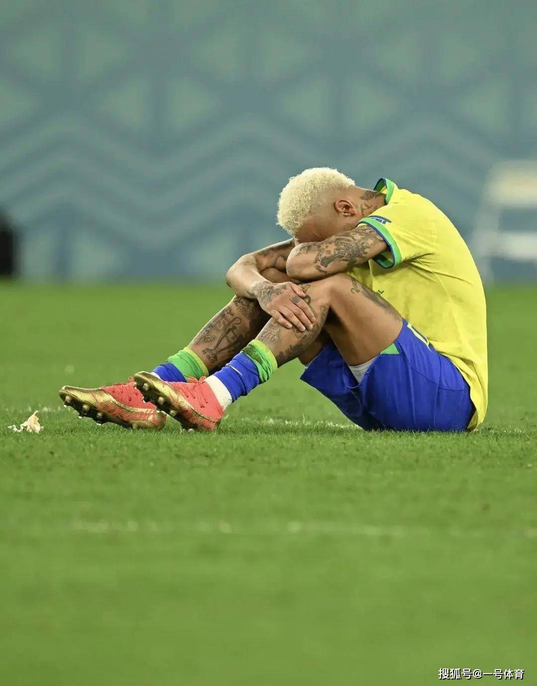 巴西碾压切尔西,莫德里奇三分雨点燃全场的简单介绍 巴西碾压切尔西,莫德里奇三分雨点燃全场的简单介绍