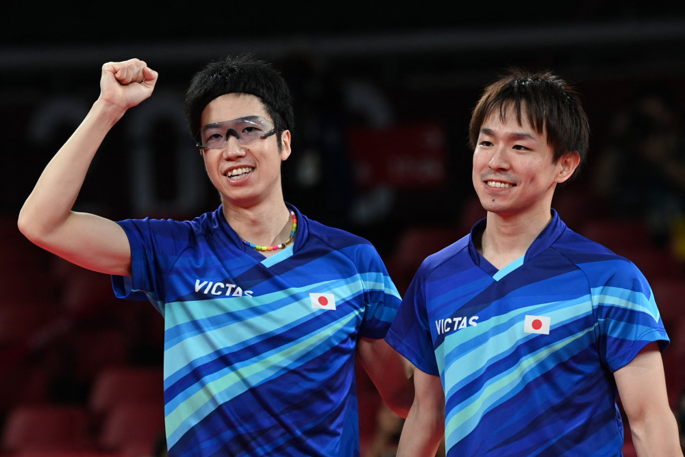 包含日本乒乓球队翻盘韩国乒乓球队，水谷隼制霸全场的词条