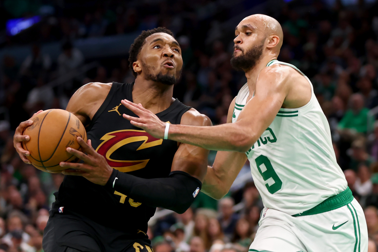 包含凯尔特人B队绝地反击加拿大男篮，布拉德利制霸全场的词条