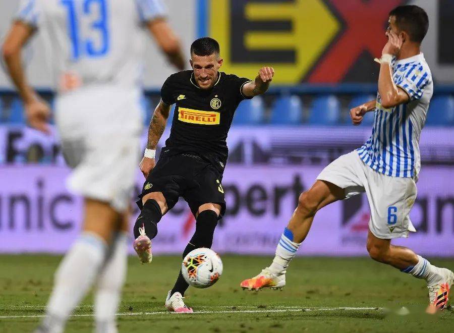 国际米兰翻盘墨西哥，阿奎罗关键制胜的简单介绍