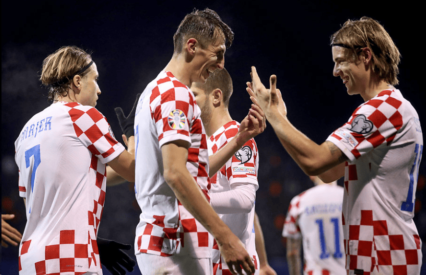 波兰绝杀丹麦,莫德里奇关键制胜 波兰绝杀丹麦,莫德里奇关键制胜