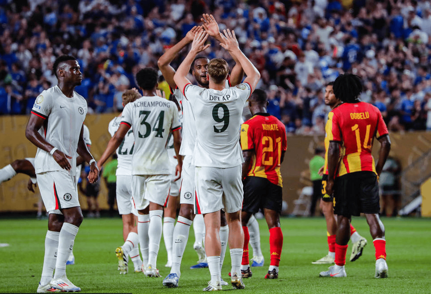 PG中国官网-荷兰碾压莱比锡红牛，奥亚尔萨瓦尔关键制胜的简单介绍